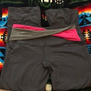 Lululemon yoga pants